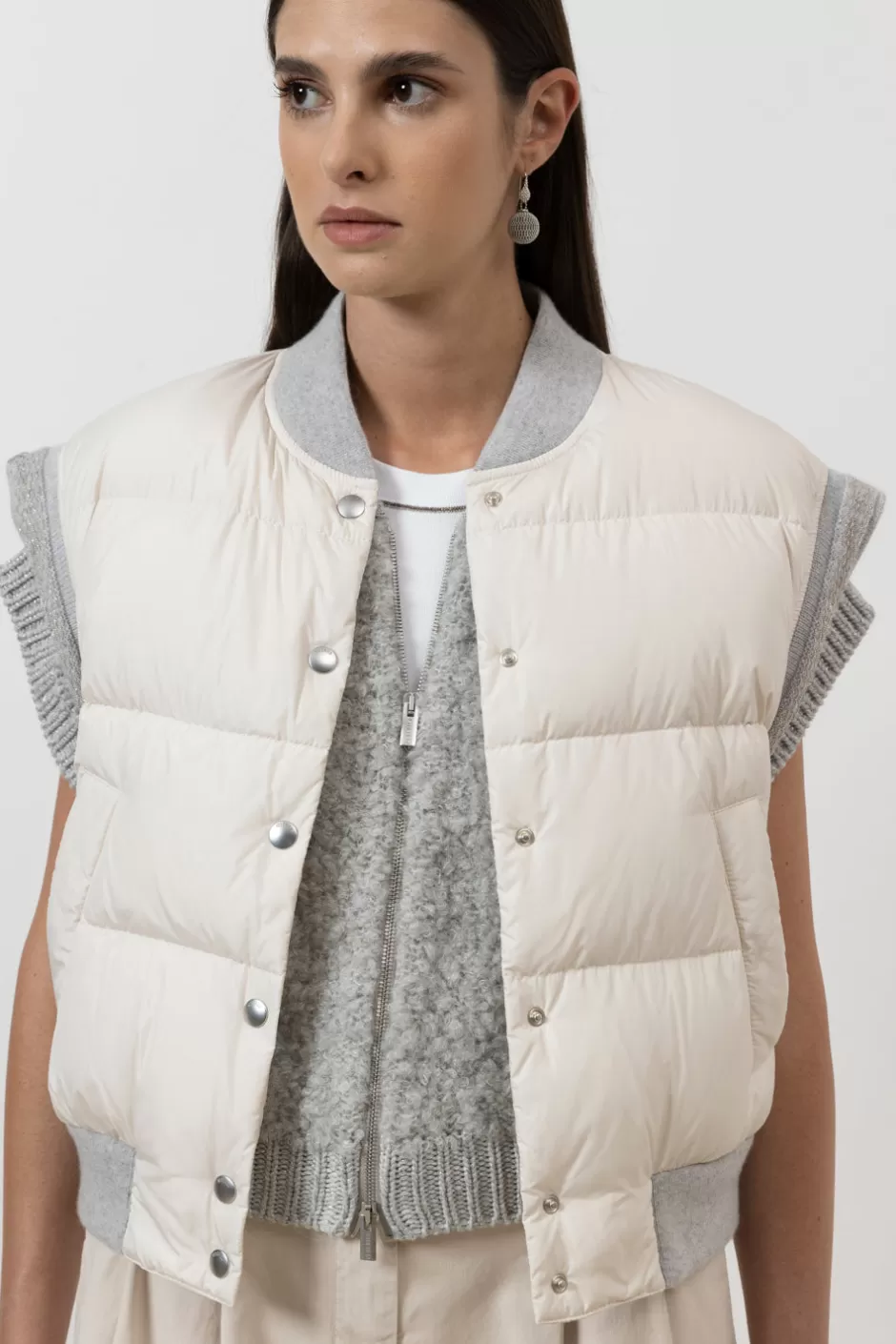 Capispalla | Peserico Piumino Corto Senza Maniche Con Collo Bomber Beige perla