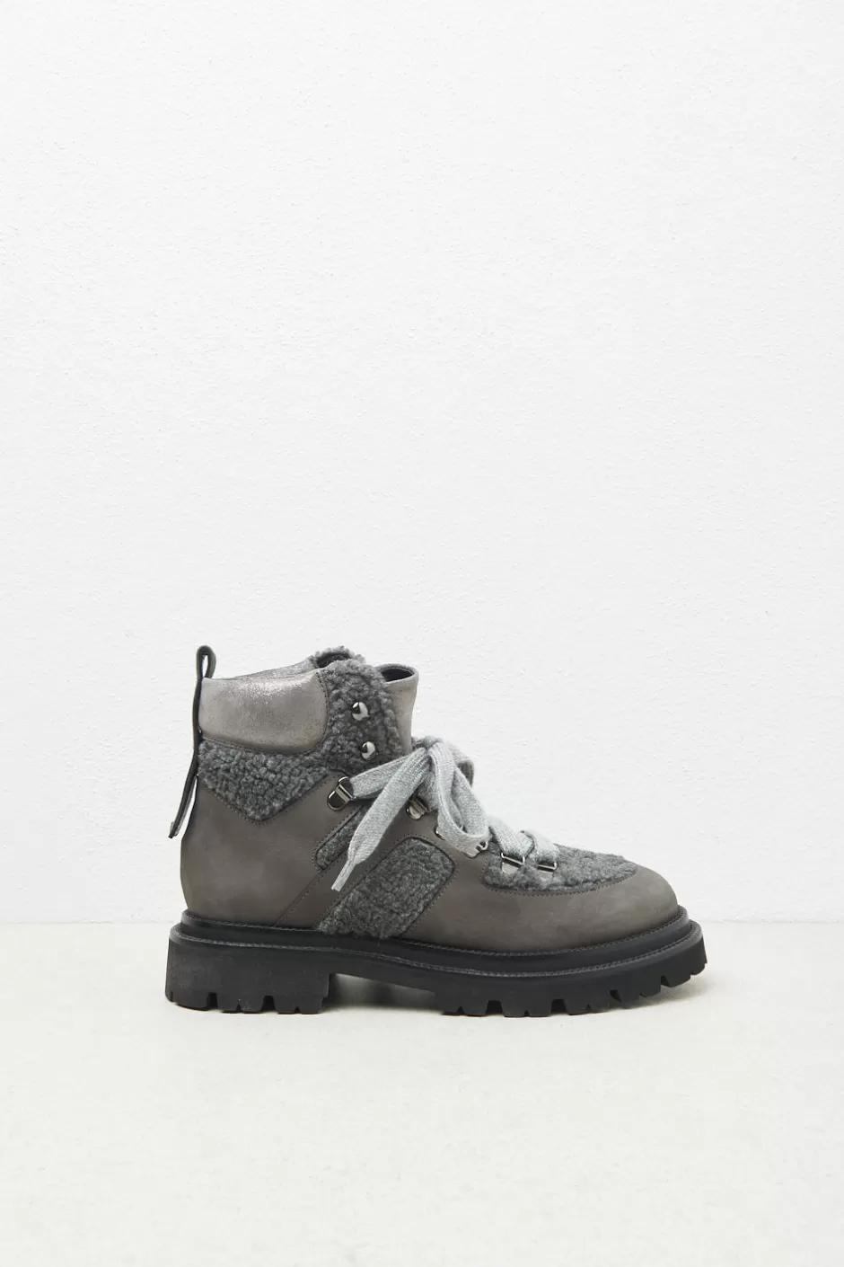 Scarpe | Peserico Scarpone Montagna In Vera Pelle E Eco-pelliccia Grafite