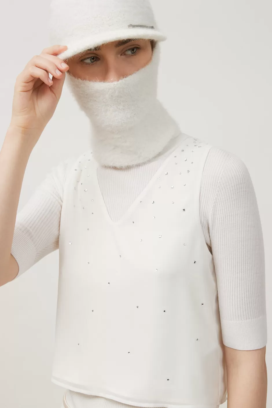 Completi E Set Coordinati | Top E T-Shirt | Peserico Top Crop Con Scollo A V E Cristalli In Crepe Leggero Bianco