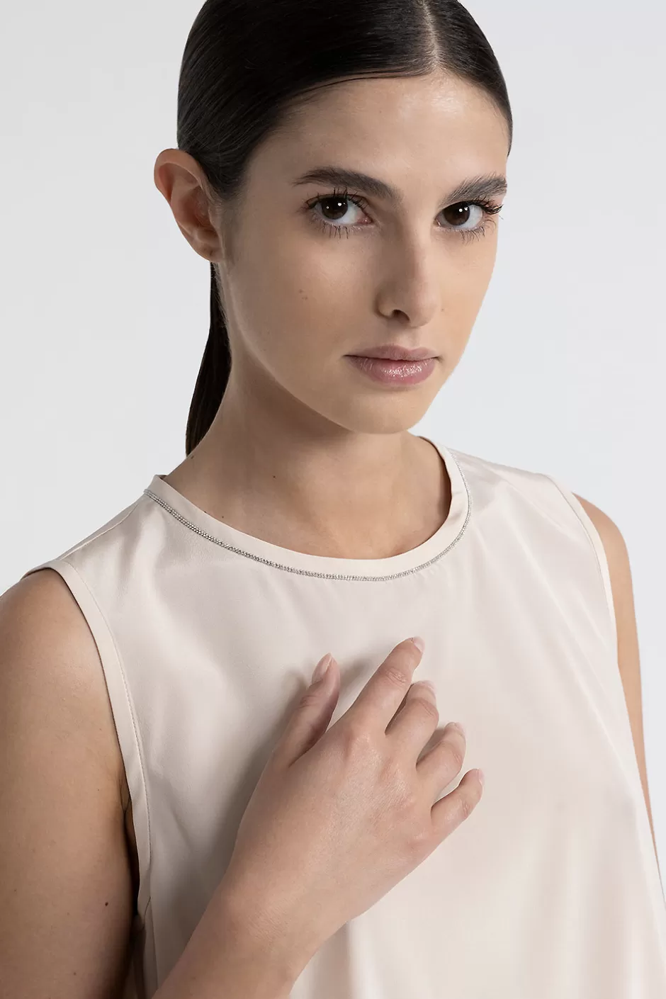 Top E T-Shirt | Peserico Top Girocollo In Crepe De Chine Di Seta Beige