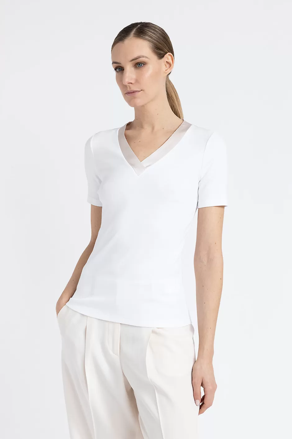 Top E T-Shirt | Peserico T-shirt In Jersey Con Scollo A V In Seta Beige perla